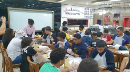 교수진과 함께하는 K-Food: 김치 주먹밥 만들기 체험
