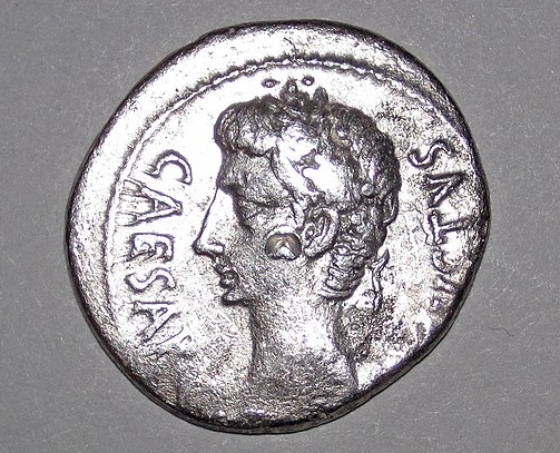 아우구스투스 황제 당시의 순도 100%의 은화 데나리우스(denarius), 자료=wikipedia